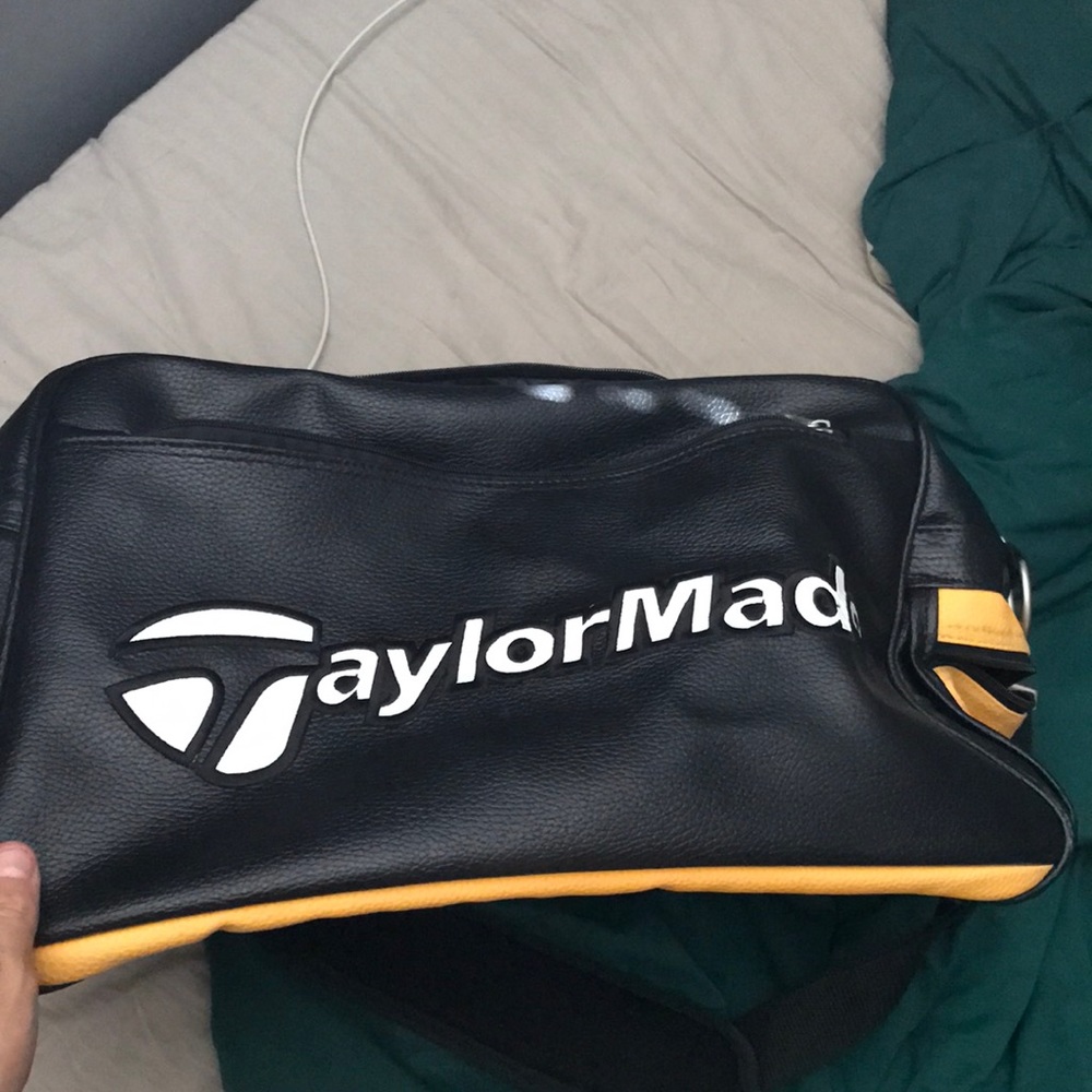 Taylormade R7 dufflebag - Picture 2 of 4